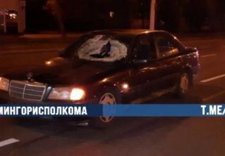 Авария на Ташкентской. Mercedes сбил мужчину на проезжей части