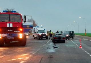 Авария на автодороге Минск – Гомель: водитель Honda погиб на месте