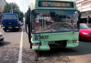 ГАИ об аварии на Немиге: пострадали 7 автомобилей, два человека доставлены в медучреждение