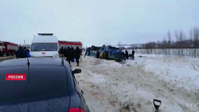 Дети ехали на соревнования. В страшном ДТП в Калужской области погибли 7 человек-1