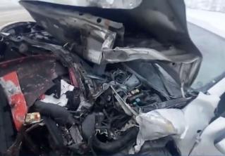 Под Минском столкнулись Toyota и ВАЗ. Его водитель погиб