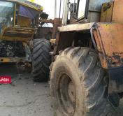 Школьный автобус и погрузчик столкнулись в Вороновском районе