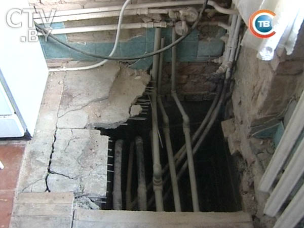 Истории нескольких аварийных домов в Беларуси, в разрухе которых - «никто не виноват» Истории нескольких аварийных домов в Беларуси, в разрухе которых - «никто не виноват»
