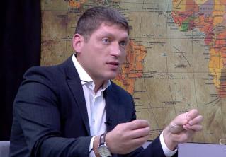 «Война смыслов и образов. Потому что через соцсети, через тот же Инстаграм – они что формируют? Они формируют картинку» «Война смыслов и образов. Потому что через соцсети, через тот же Инстаграм – они что формируют? Они формируют картинку»