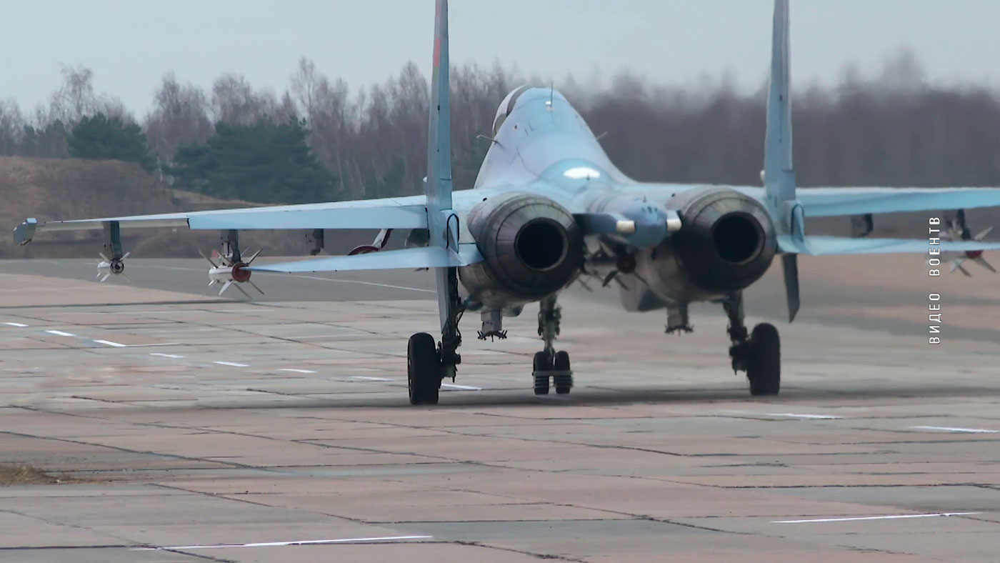 Авиационные подразделения России и Беларуси выполняют задачи в рамках учений