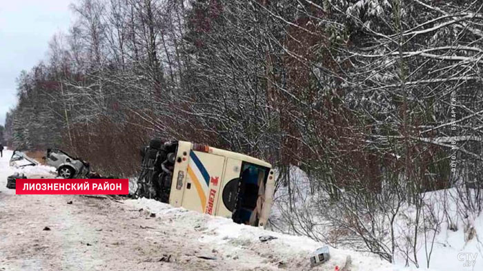 Под Лиозно столкнулись автомобиль и туристический автобус. Есть пострадавшие и погибший-1