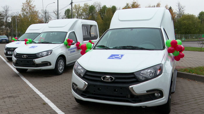 В Беларуси автомобили социальной помощи теперь устроены по единому стандарту – Ирина Костевич