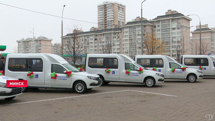 В Беларуси автомобили социальной помощи теперь устроены по единому стандарту – Ирина Костевич-1