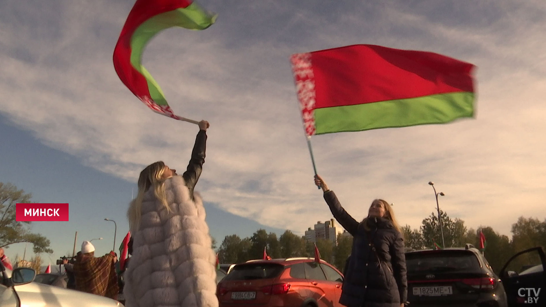 «В наше неспокойное время надо высказывать свою позицию». С какими мыслями белорусы вновь собрались на автопробег по стране-12