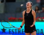 Азаренко проиграла Плишковой и завершила выступление на турнире Mutua Madrid Open