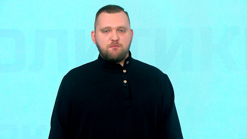 Азарёнок: Батька и Путин несут миру огонь справедливости и победы, потому что нам нужна великая Россия!
