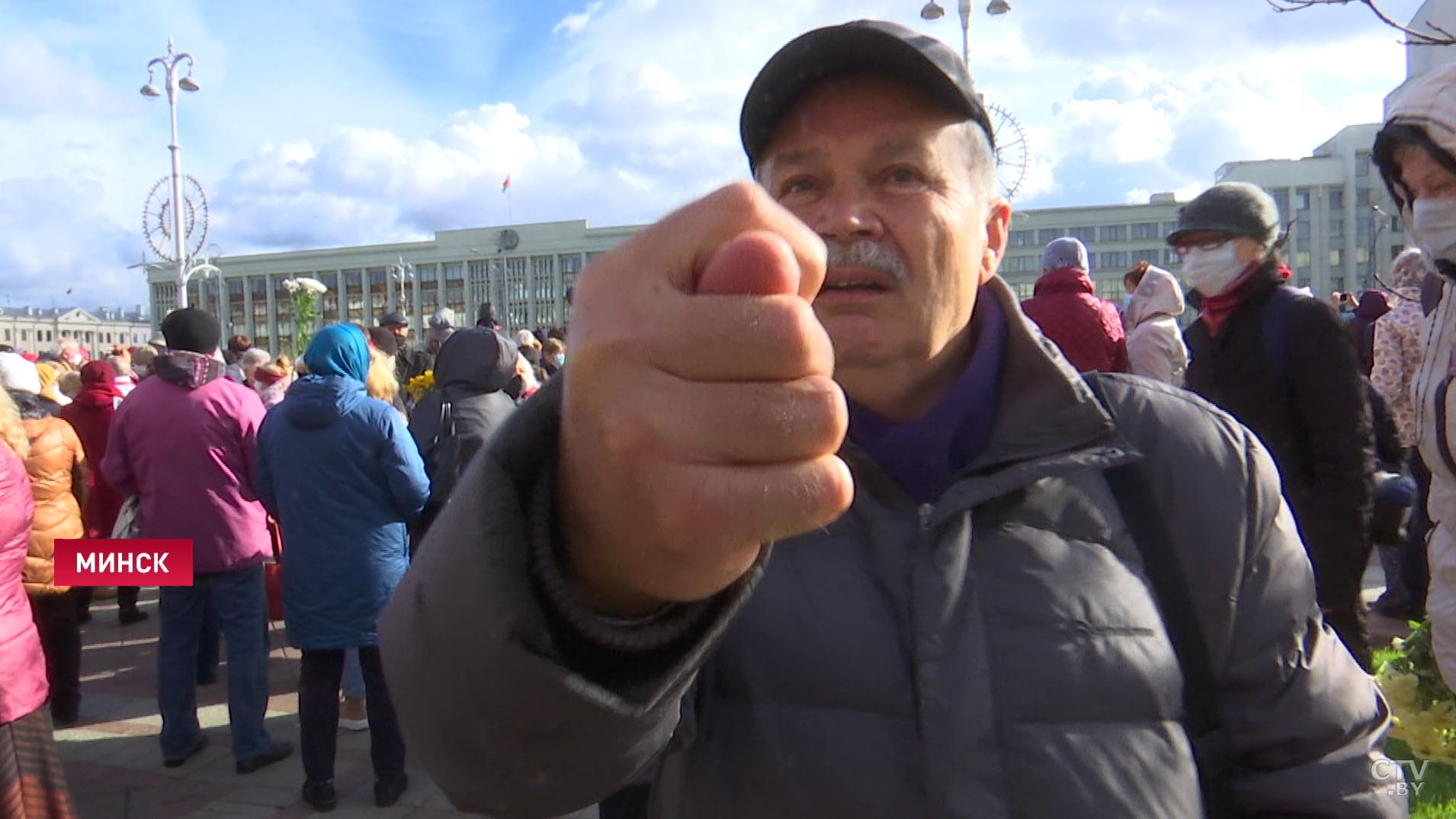 Григорий Азарёнок: реальность расставит всё на свои места. Репортаж с минских улиц-7