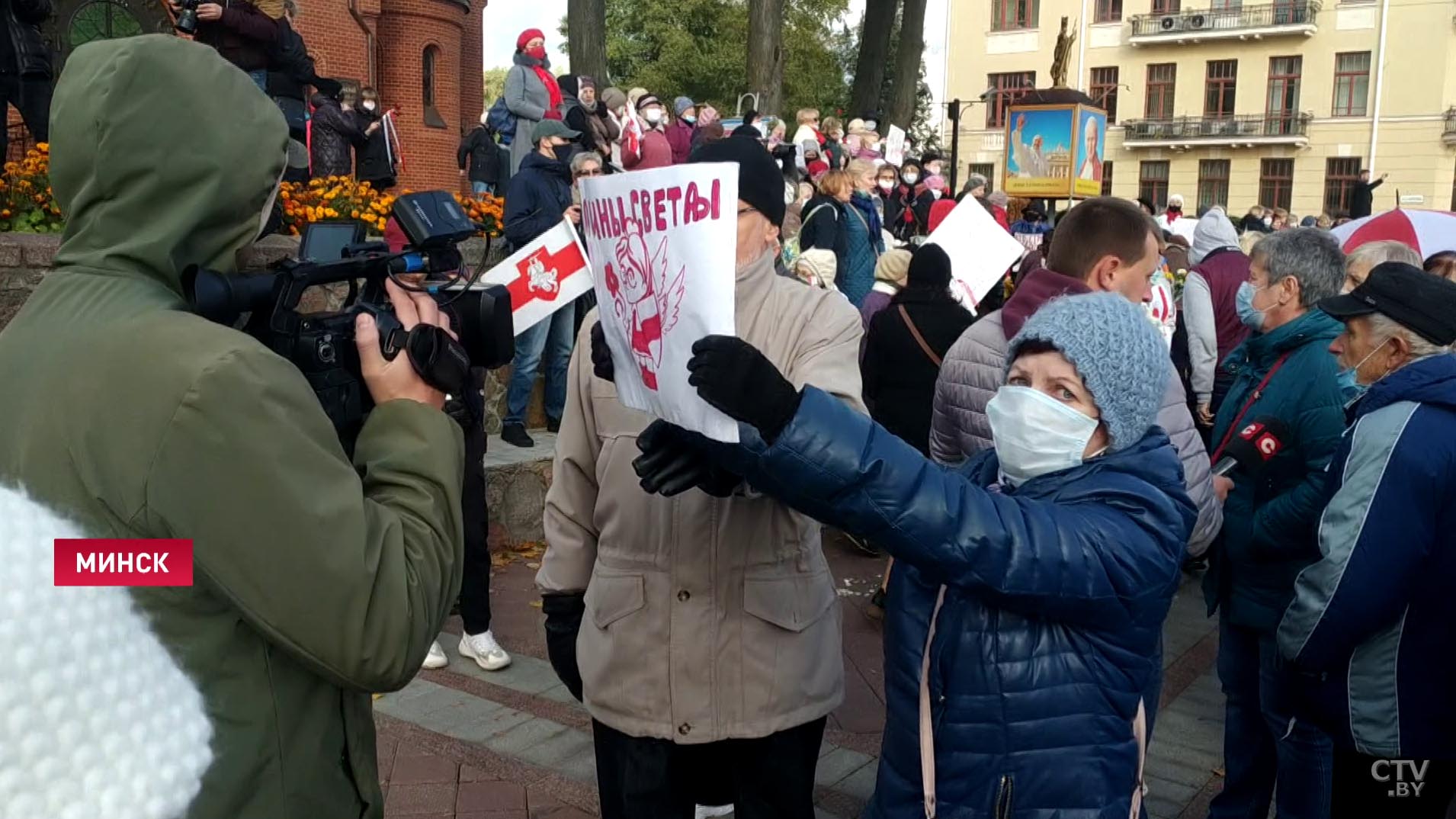 Григорий Азарёнок: реальность расставит всё на свои места. Репортаж с минских улиц-10