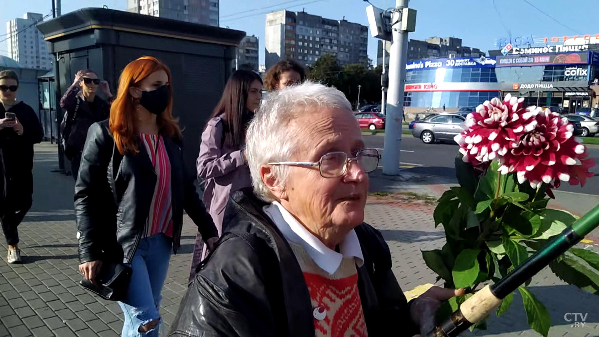 «Оказалась не так проста». Григорий Азарёнок о том, как прошёл обыск в квартире Нины Багинской-7