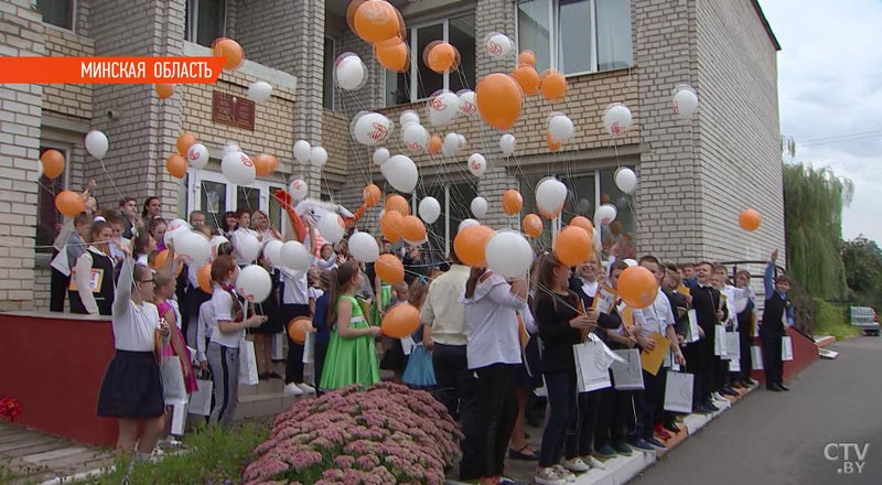 В Дзержинске пятиклашки изучали финансовую грамотность вместе с «Белагропромбанком»-28