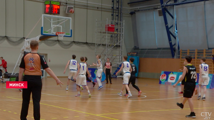 Баскетбол. Сборная Беларуси U-14 выиграла два матча в полуфинале Кубка Феникса-1