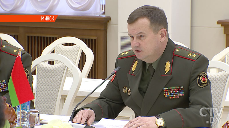 Новые перспективы в совместной работе двух стран: подробности встречи Александра Лукашенко с министром обороны Китая -13
