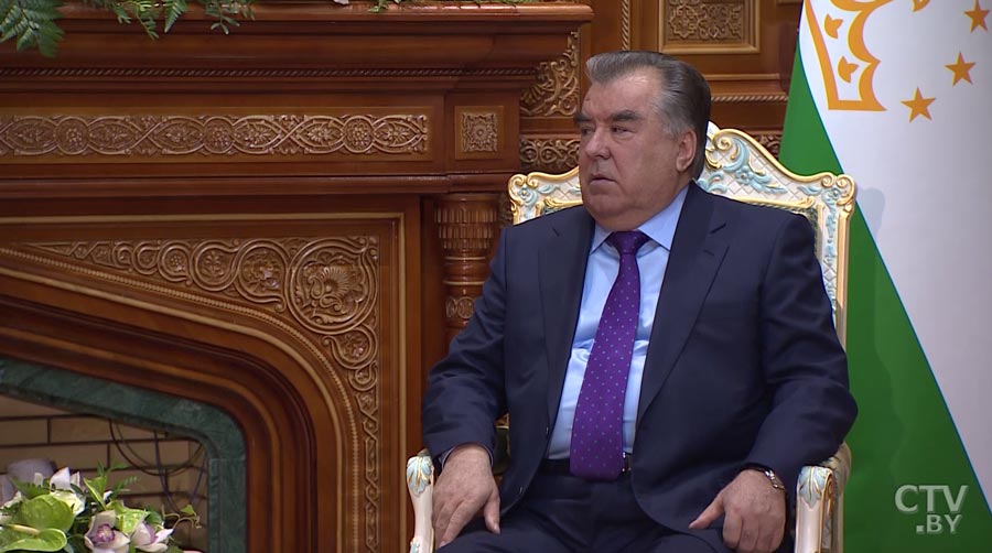 Александр Лукашенко: Беларусь готова принимать активное участие в плане индустриализации Таджикистана-1