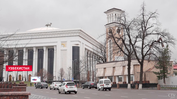 Петровский: в Узбекистане востребованы наши технологии, машиностроение, горнодобывающая техника-16