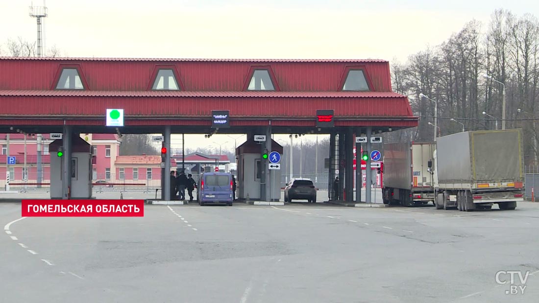 Беларусь вводит ограничения в правила выезда из страны. Они начнут действовать с 21 декабря-1