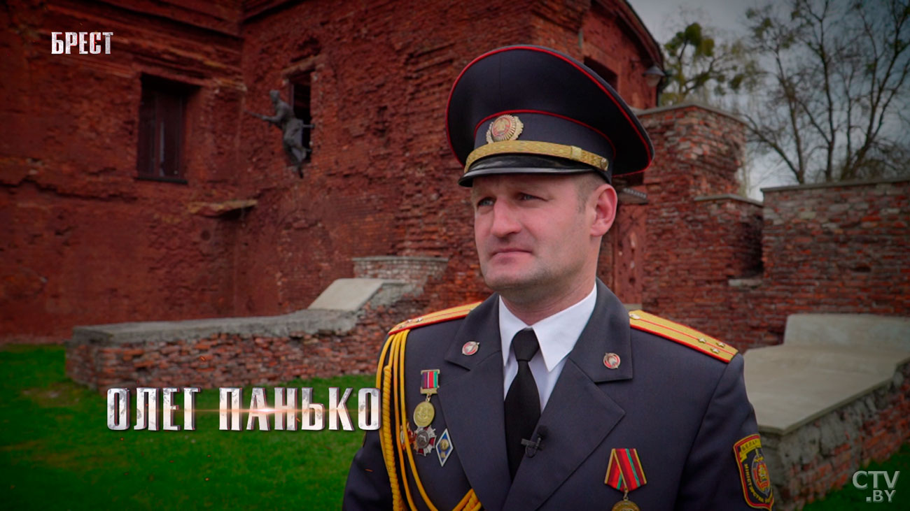 «Не получил ни царапины. Наверное, ангел-хранитель». Белорус рассказал о военных подвигах своих дедушек-1