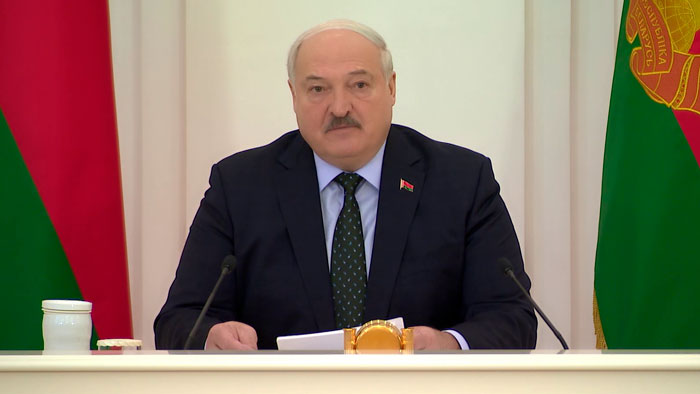 Лукашенко: Ляхов – хороший человек, порядочный, никогда не подводил страну, но это один человек