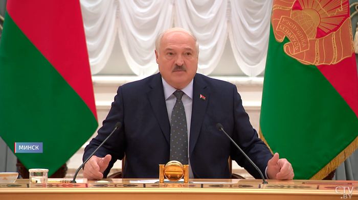 Кто составит костяк партий и о чём Президент говорит с их руководителями? Главные тезисы встречи-19 Кто составит костяк партий и о чём Президент говорит с их руководителями? Главные тезисы встречи-19