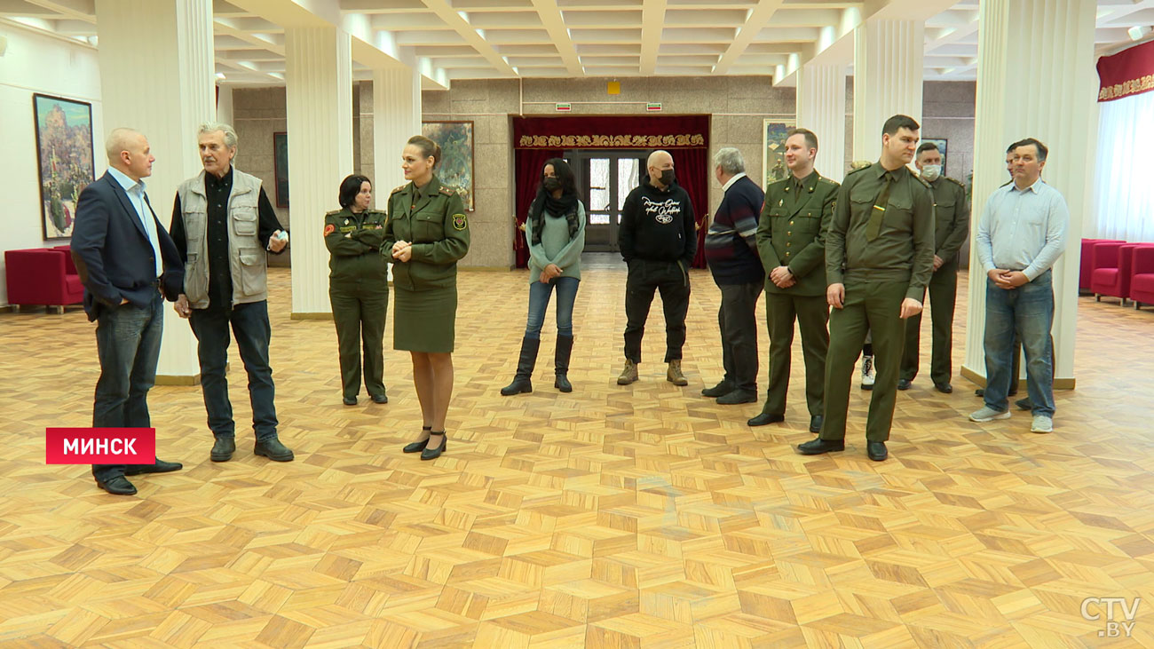 Художник посвятил картину Олегу Новицкому. Вот реакция космонавта-4
