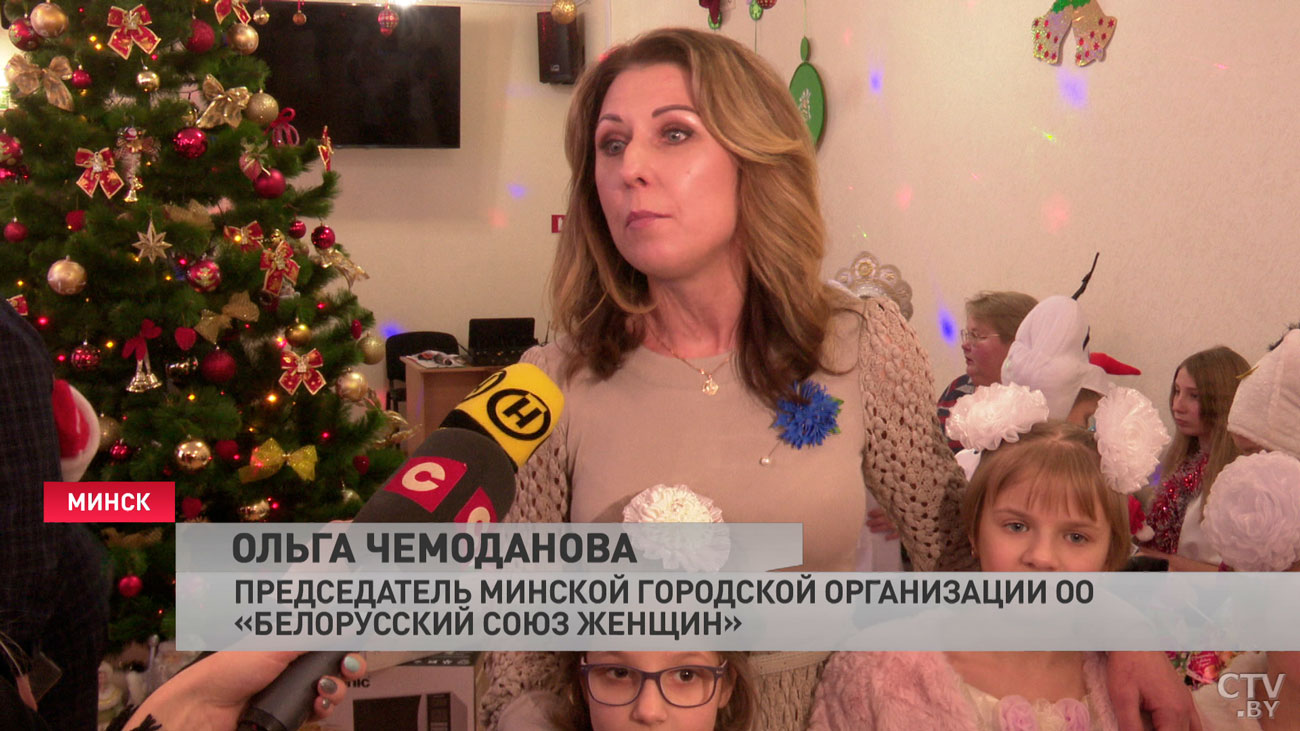 Чемоданова встретилась с детьми из приёмных семей: у нас нет границ для того, чтобы творить добро. Мы делаем его от всей души-13