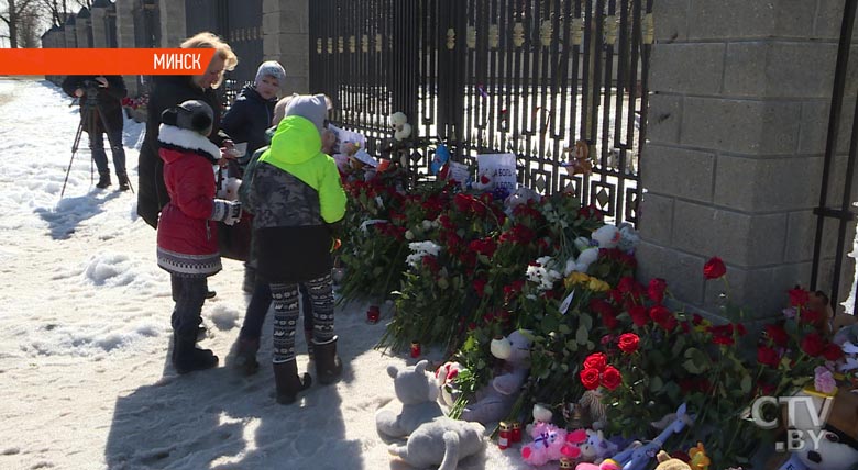 «Дай Бог им силы и мужества пережить эту страшную трагедию». Неделя со дня пожара в ТЦ в Кемерово-22 «Дай Бог им силы и мужества пережить эту страшную трагедию». Неделя со дня пожара в ТЦ в Кемерово-22