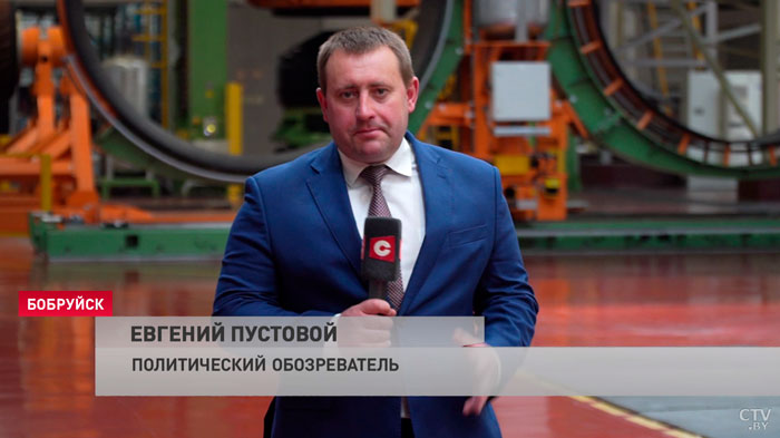 «Спасибо, что в трудные времена не бросили предприятие». Лукашенко поблагодарил работников «Белшины»-4