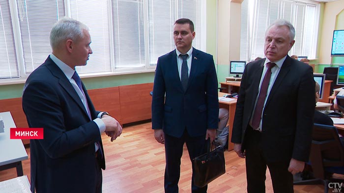 Белорусы могут бесплатно пройти переподготовку и получить новую профессию-1