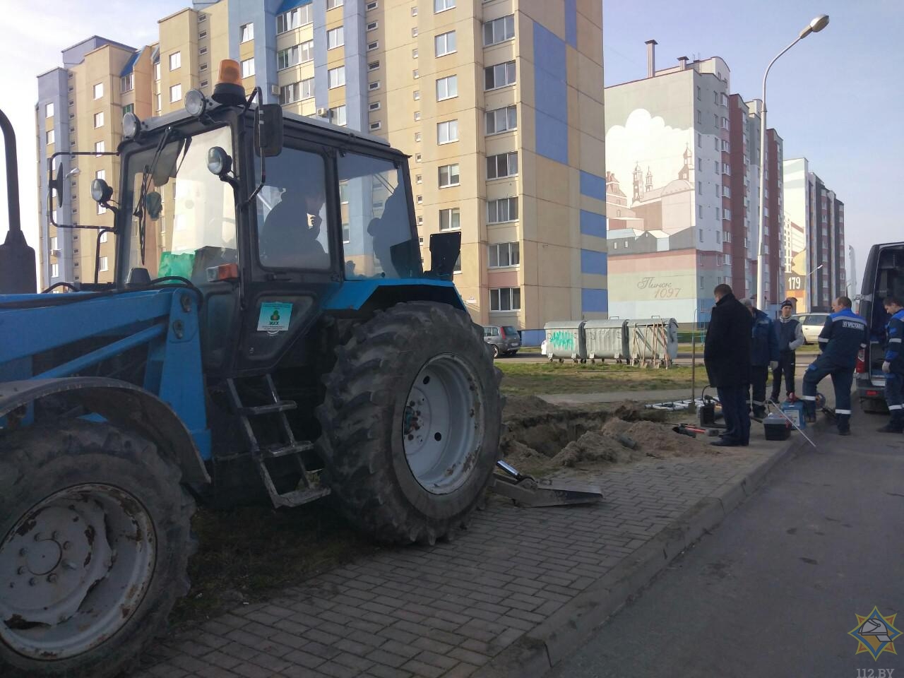 В Пинске экскаватор во время проведения земляных работ повредил газопровод-1