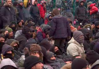 Правозащитная организация Human Rights Watch призвала Польшу прекратить насилие над беженцами