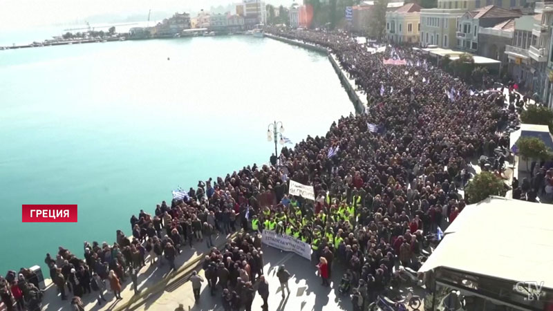 Жители греческих островов устроили митинг против беженцев-1