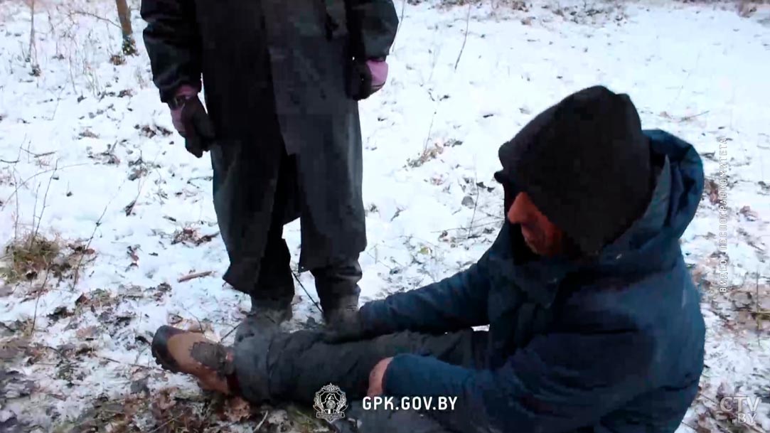У одного из них перелом ноги. На границе с Польшей снова найдены избитые беженцы-4