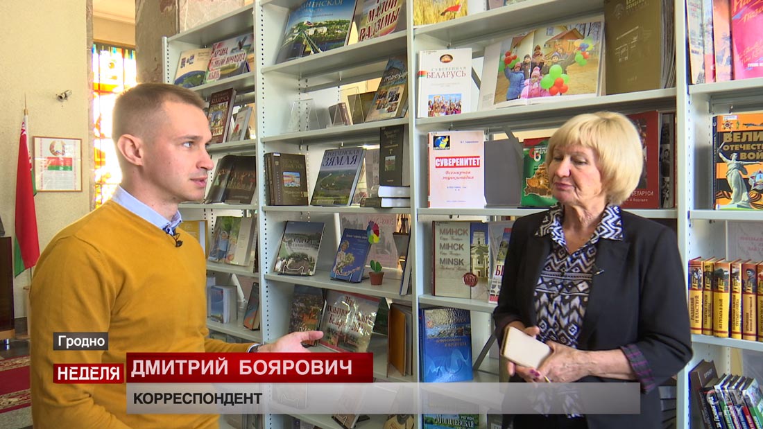 «Было время, когда у нас за места в очереди стояли». В областных библиотеках Беларуси рассказали о редких изданиях и будущем книг-4