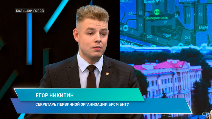 «Попросили отойти, взяли лопаты, песок и начали помогать». Почему молодое поколение не хуже старшего?-4