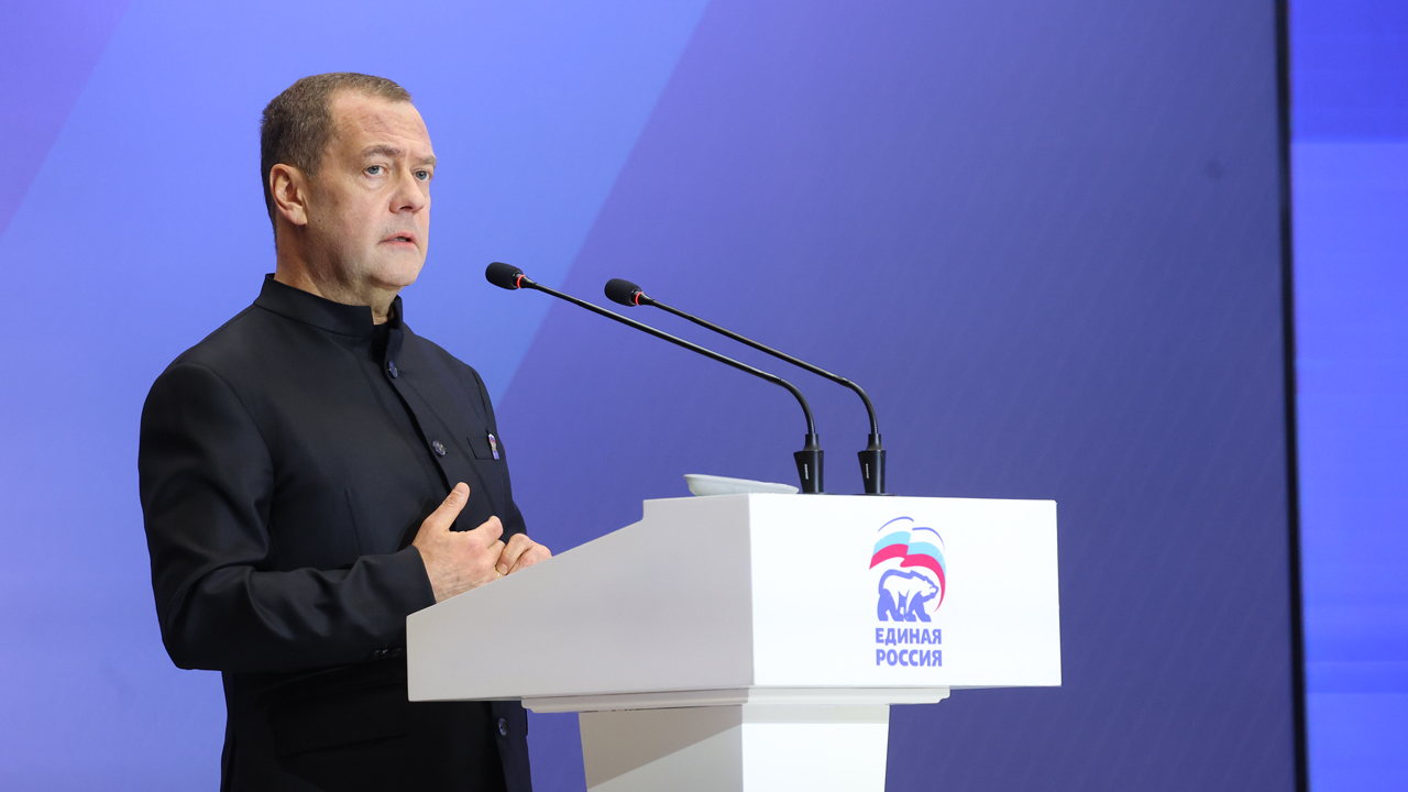 Заявление Медведева о ЕС стало сигналом для Украины и Европы – Junge Welt