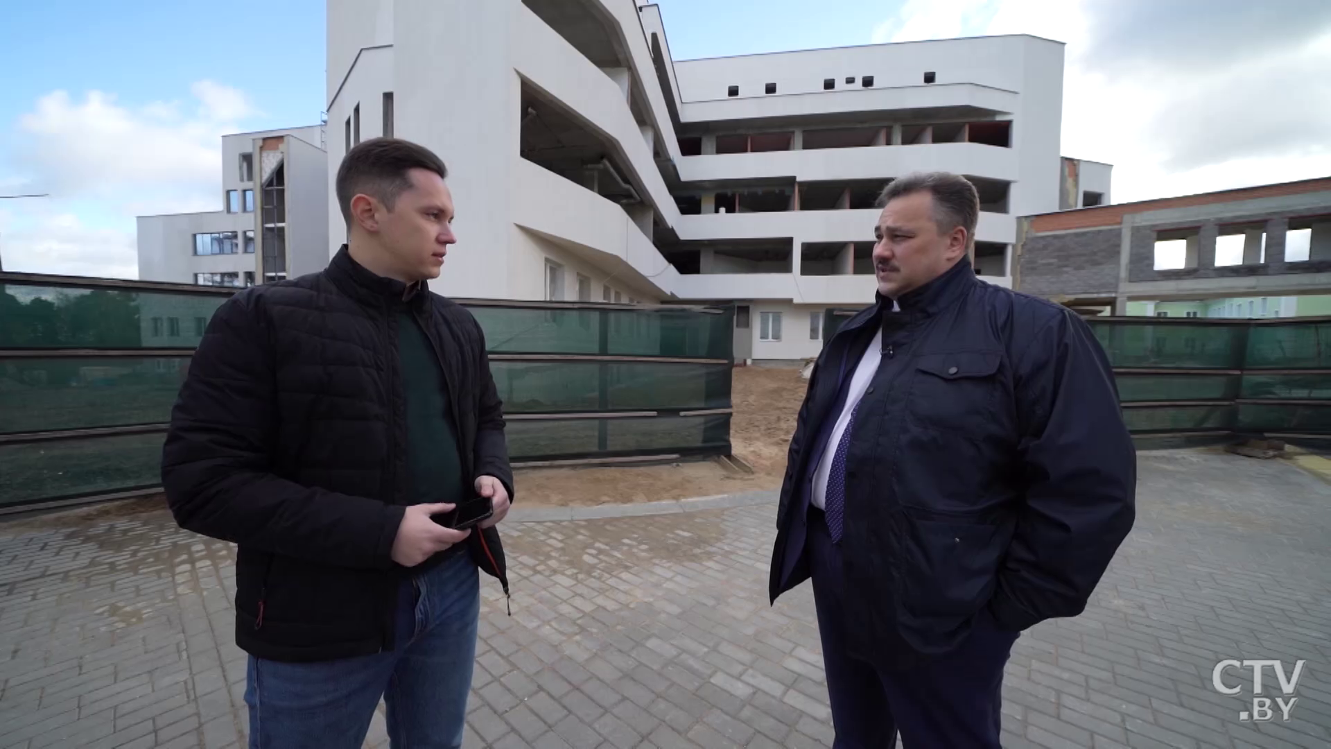 «Мы готовы, медики знают, с какими лекарствами работать». Как в Борисове готовятся ко второй волне коронавируса-13 «Мы готовы, медики знают, с какими лекарствами работать». Как в Борисове готовятся ко второй волне коронавируса-13