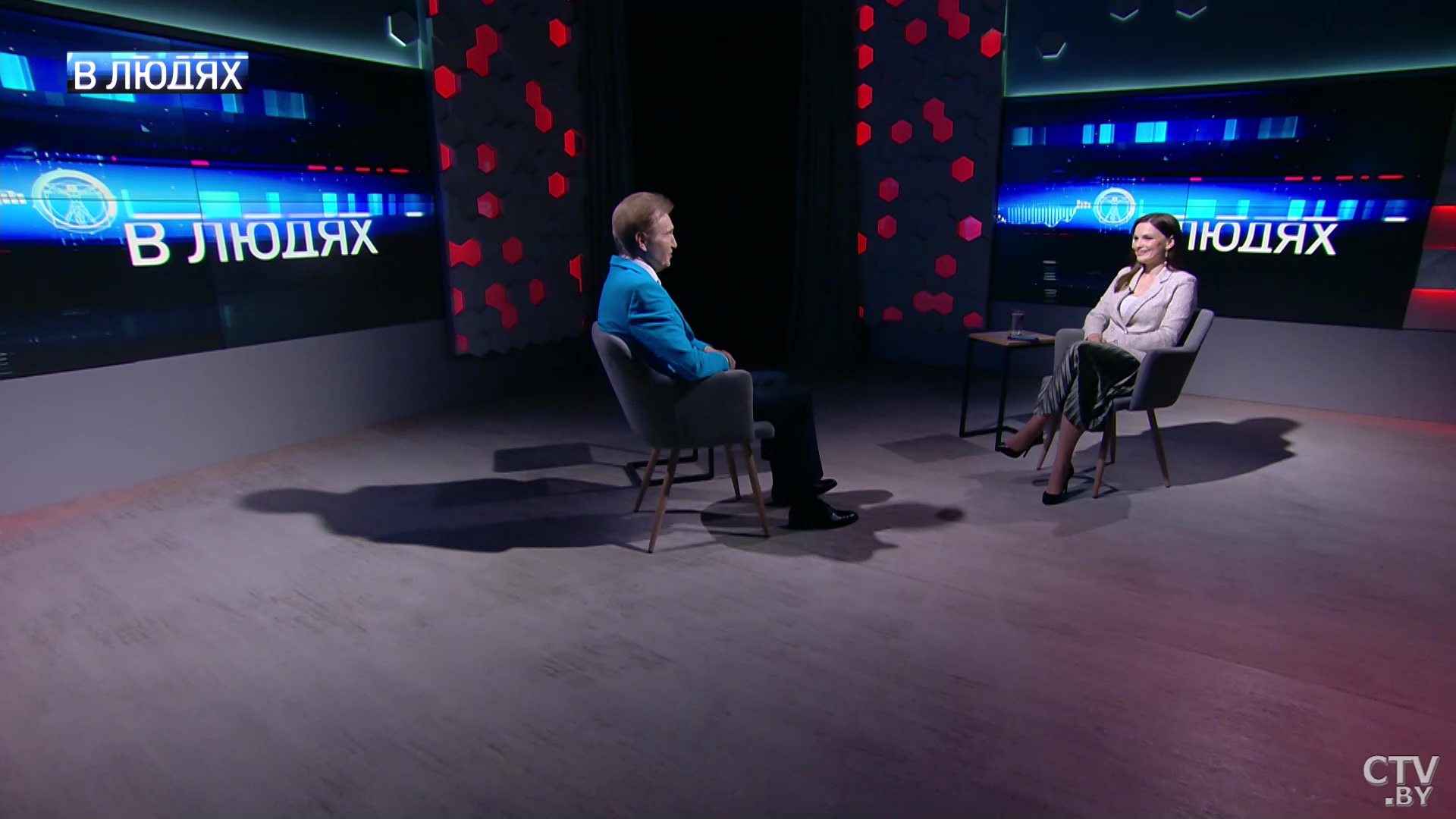 Лев Лещенко сказал: «Володя, тебе надо петь!» Заслуженный артист Беларуси Владимир Провалинский о том, как пришёл на большую сцену-10 Лев Лещенко сказал: «Володя, тебе надо петь!» Заслуженный артист Беларуси Владимир Провалинский о том, как пришёл на большую сцену-10