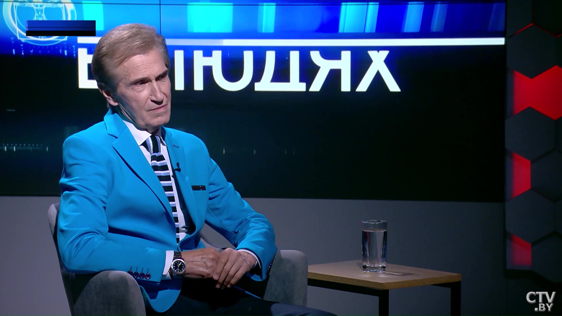 Лев Лещенко сказал: «Володя, тебе надо петь!» Заслуженный артист Беларуси Владимир Провалинский о том, как пришёл на большую сцену-7 Лев Лещенко сказал: «Володя, тебе надо петь!» Заслуженный артист Беларуси Владимир Провалинский о том, как пришёл на большую сцену-7