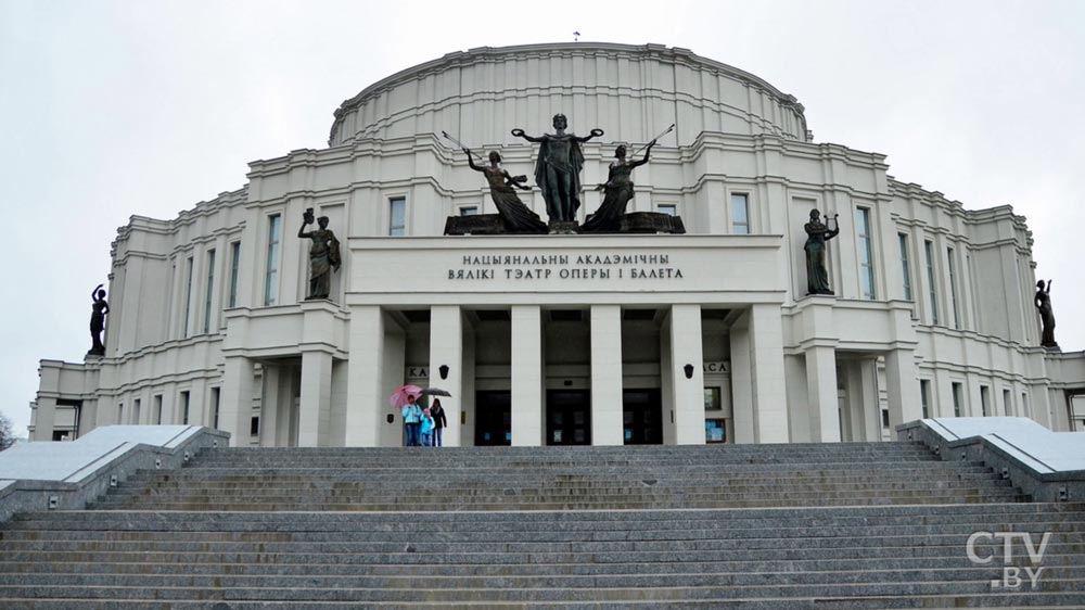 В преддверии Международного дня театра в Большом покажут культовый спектакль  «Седая легенда»-1