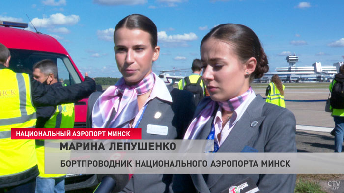«Показать, как правильно прыгать». Что ещё должен сделать бортпроводник, чтобы избежать паники в салоне-10 «Показать, как правильно прыгать». Что ещё должен сделать бортпроводник, чтобы избежать паники в салоне-10