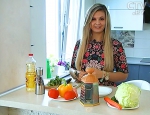 Правильный выбор со вкусом: певица Алеся Боярских поделилась рецептом летнего салата