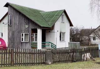 Брат спас двух младших сестёр на пожаре в Малоритском районе