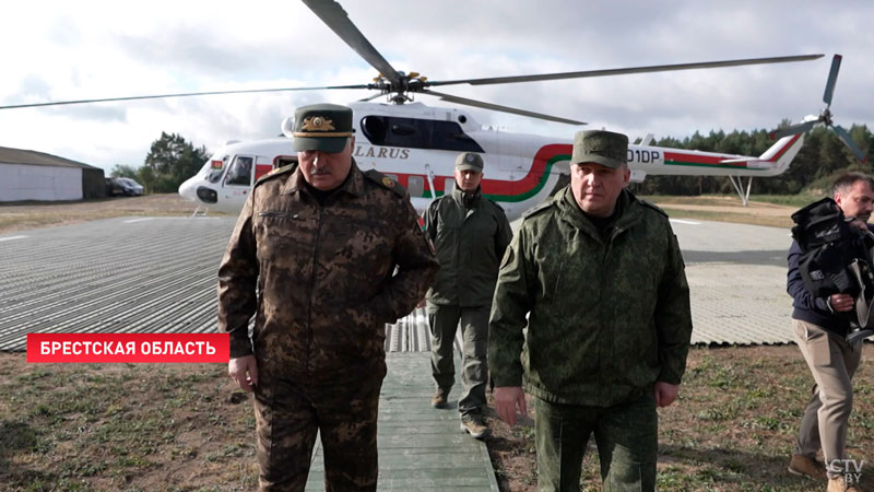 Лукашенко ознакомился с учебным объектом Минобороны в Брестской области-1