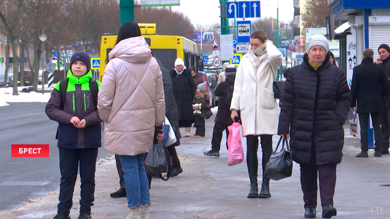 В Бресте с помощью билетоматов повысили показатели перевозки пассажиров-7