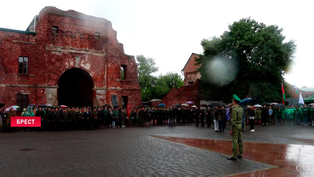 В Бресте 22 июня прошли памятные мероприятия. Показываем самые яркие моменты-10