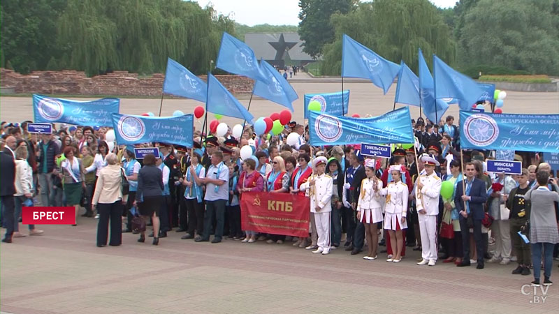 В Бресте состоялся митинг-реквием «Мы этой памяти верны»-1